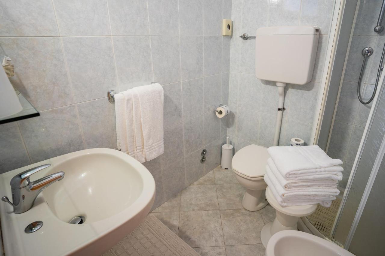 Hotel Happy Milano Marittima Esterno foto